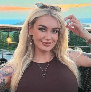 Anastasia Lux Age, Height, Net Worth, Career, Family, Bio/Wiki, Ethnicity